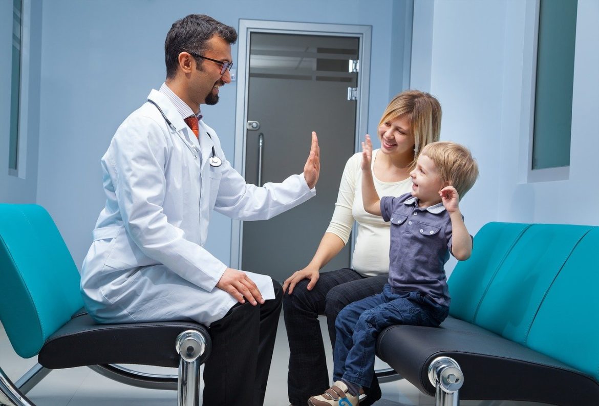 doctor-8321082_1280