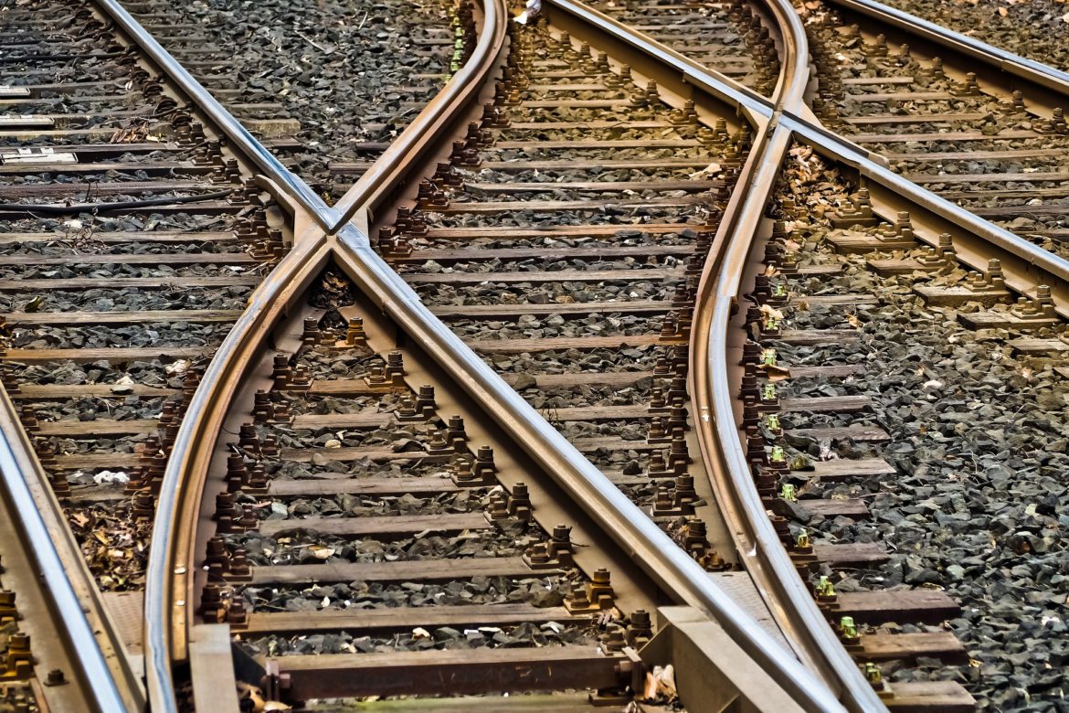 rails-3309912_1920,vasút, sín
