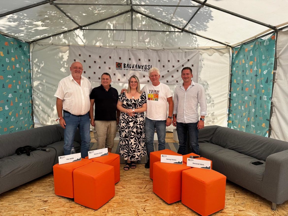 22_budafok_Tusványos_dr. Tilki Attila ogy-i képviselő, Kovács Péter polgármester, Karsay Ferenc, Kocsondi Márk, Szepesfalvy Anna_fb