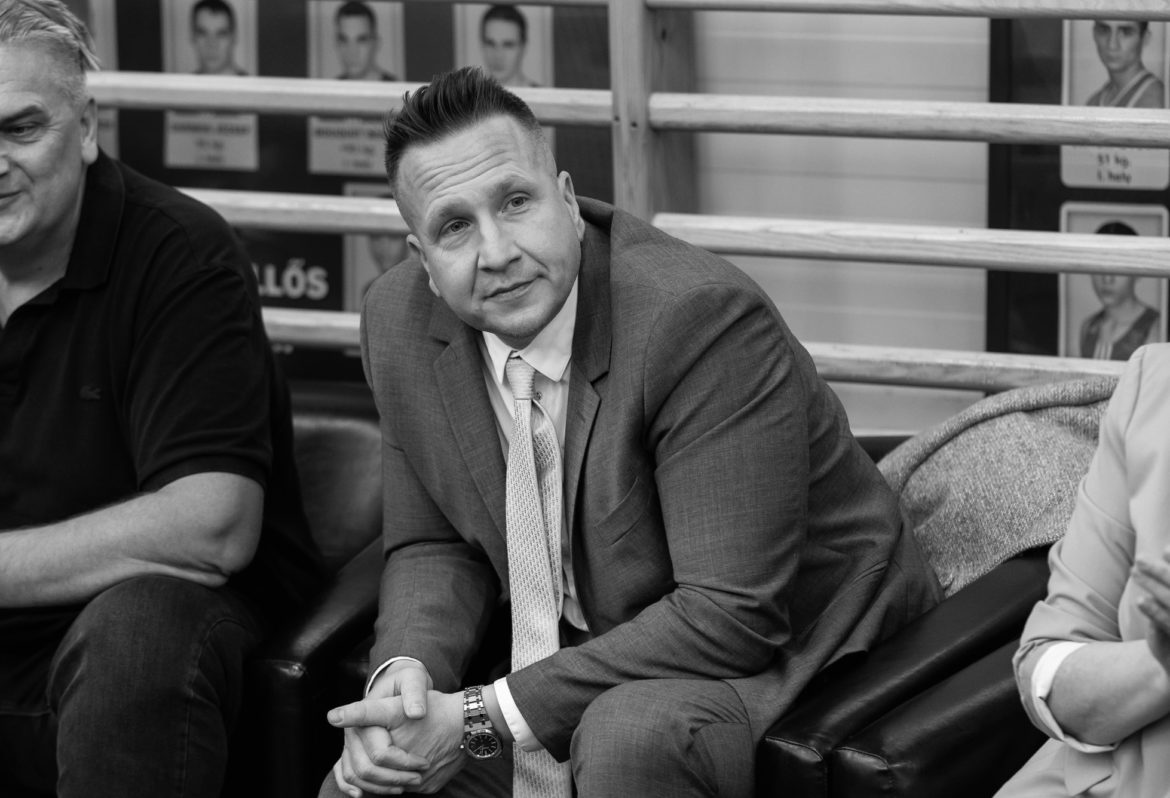 Süllős Gyula_Vasas SC_fb