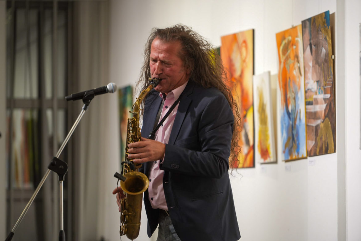 20251107-sztmartin-133