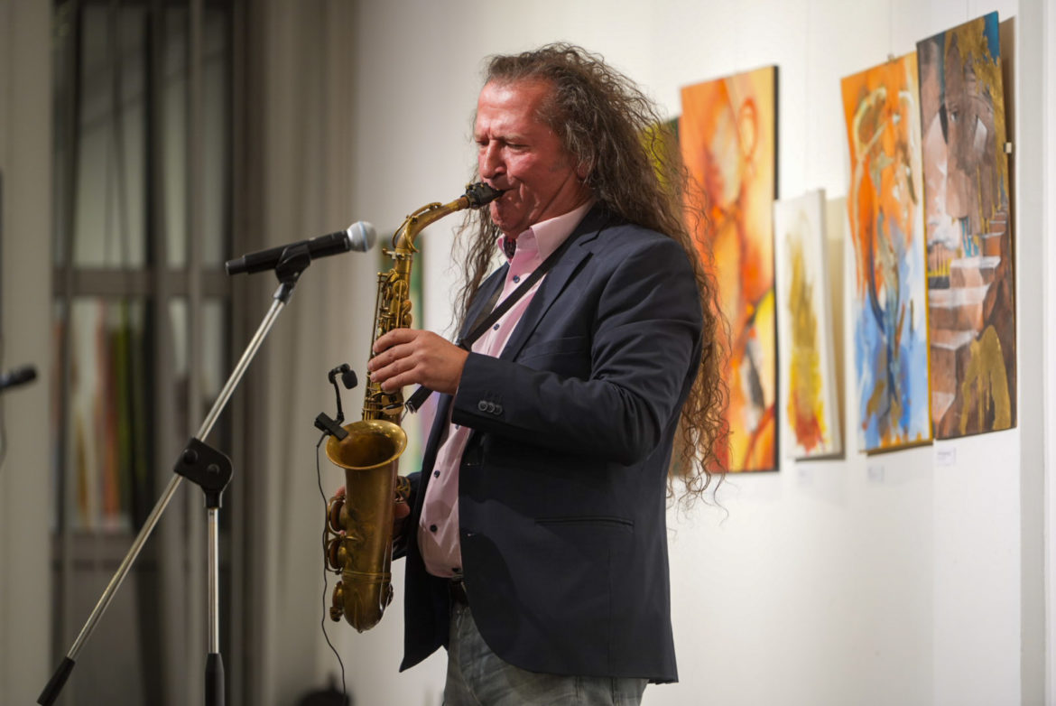 20251107-sztmartin-134