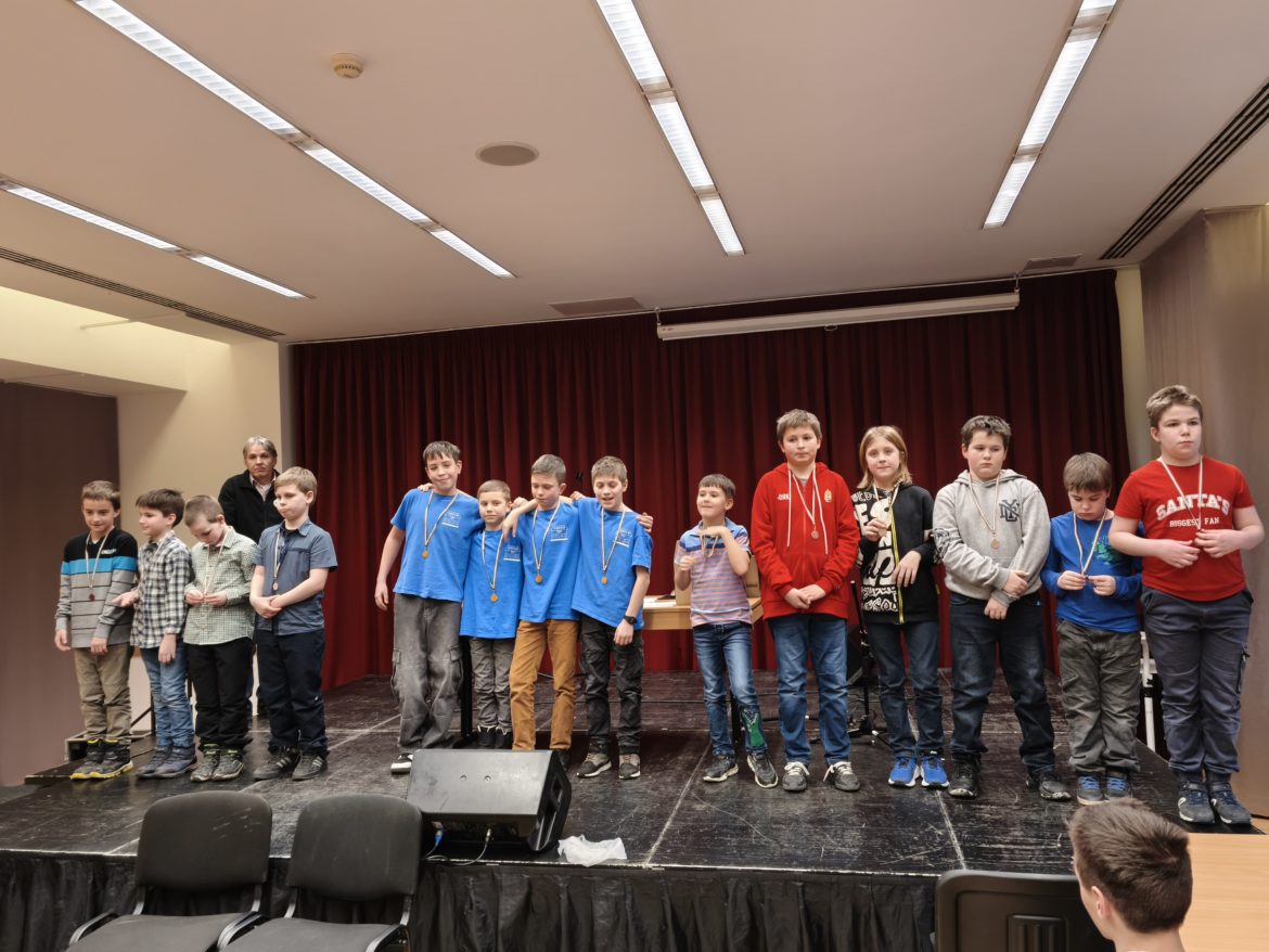 XXII.ker. sakk diákolimpia_csapat_2026_ (1)