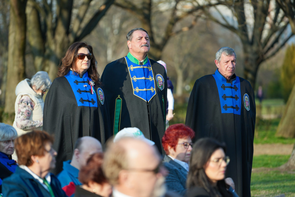 20260313_budafok_koszoruzas_17