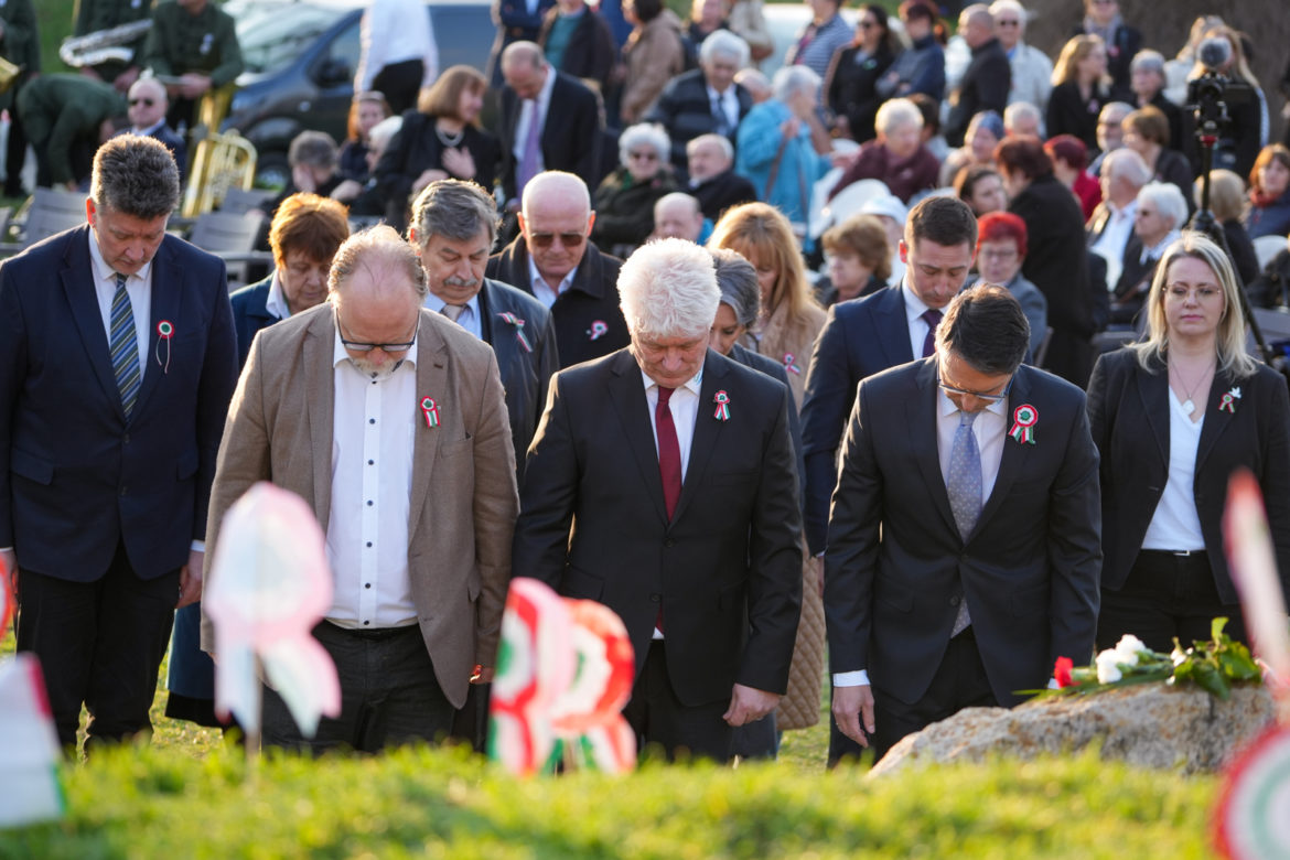 20260313_budafok_koszoruzas_38