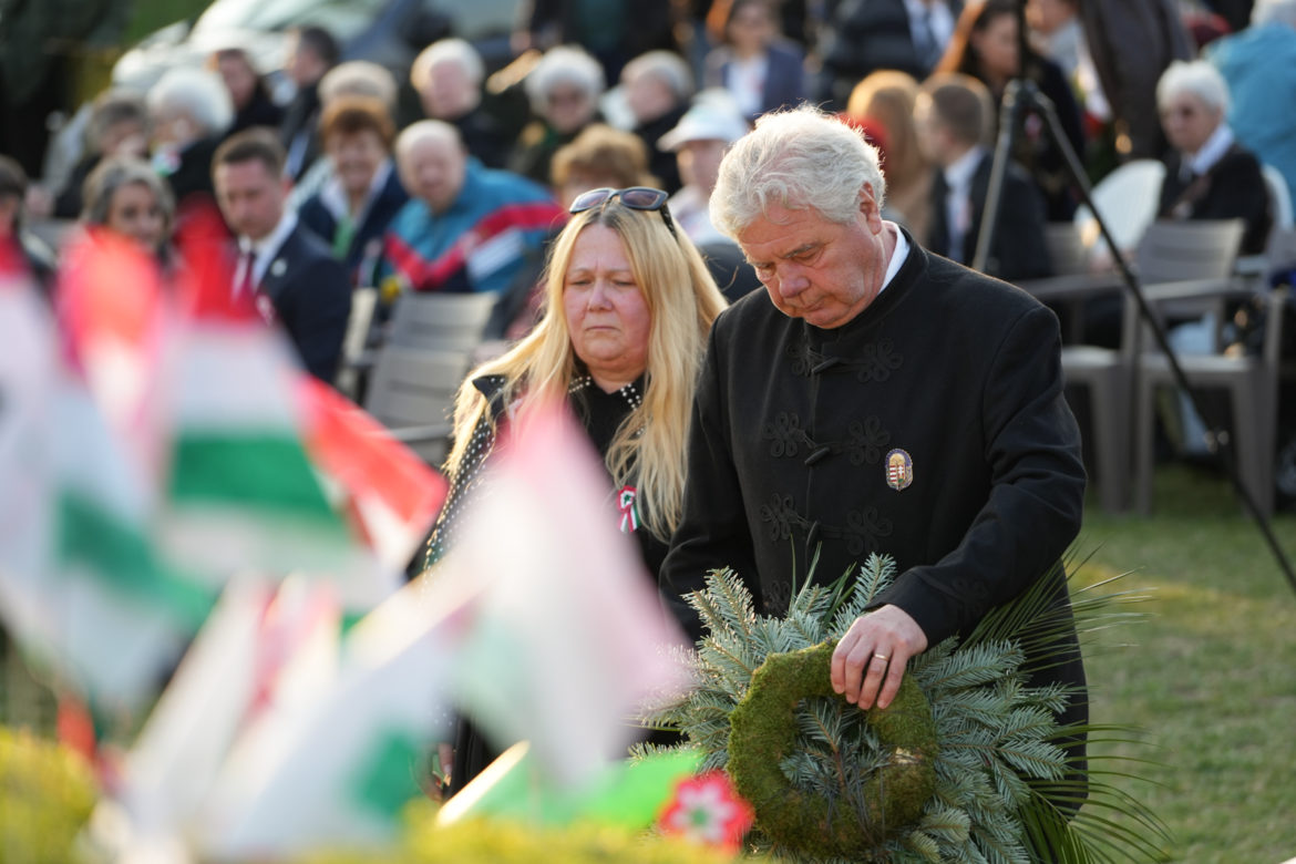 20260313_budafok_koszoruzas_39