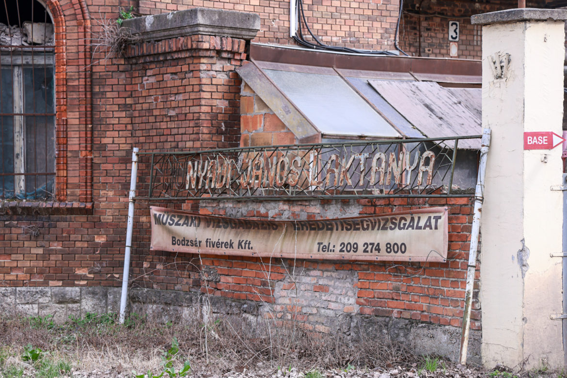 Hunyadi laktanya és környéke k -04