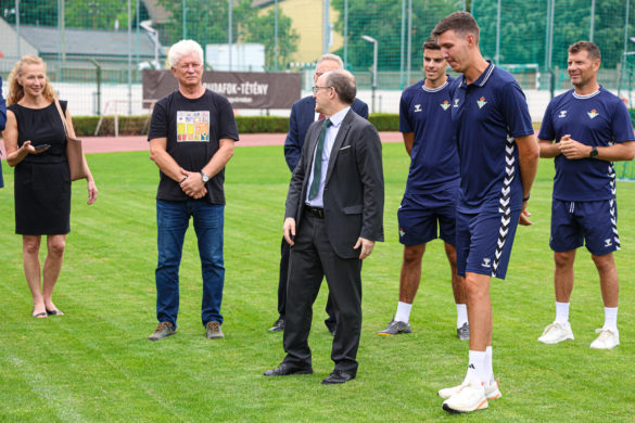 Real Betis Camp-02